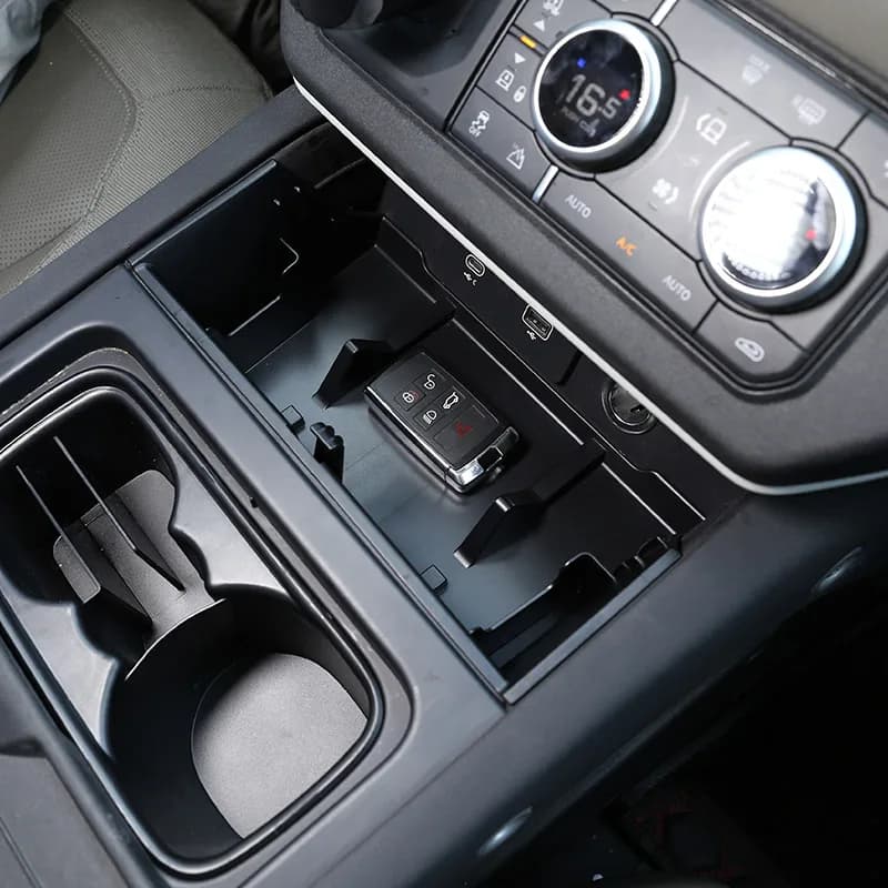 NEW!!!Black ABS For Land Rover Defender 90 110 2020-2024 Car Styling ABS Black Car Central Storage Box Phone Box Car Accessories — view 3