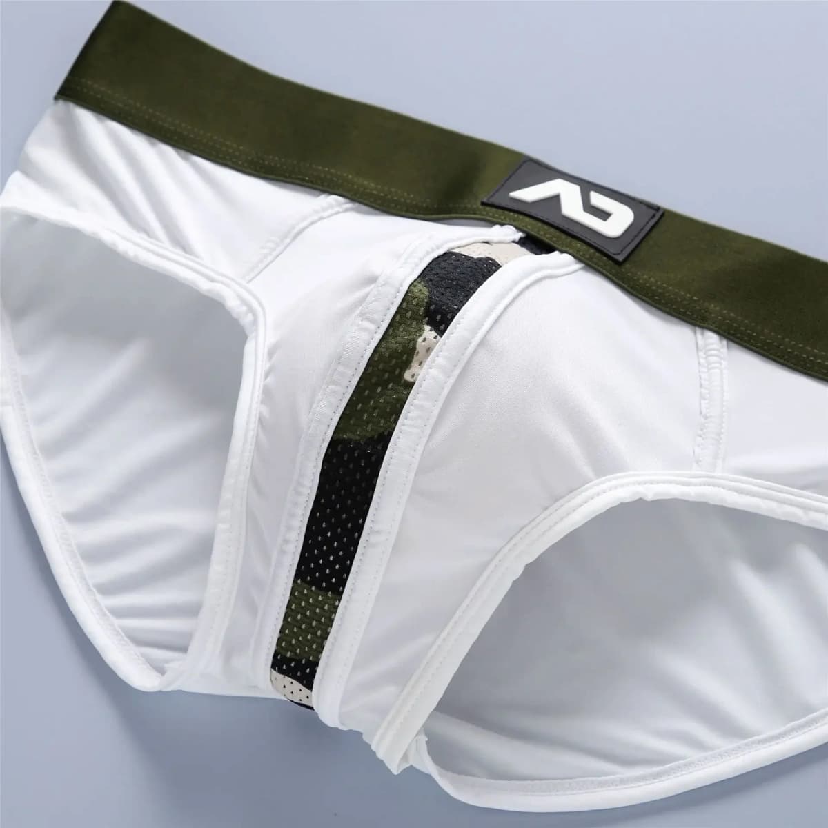 New men's briefs milk silk low waist elastic three-dimensional bag comfortable briefs added — view 3