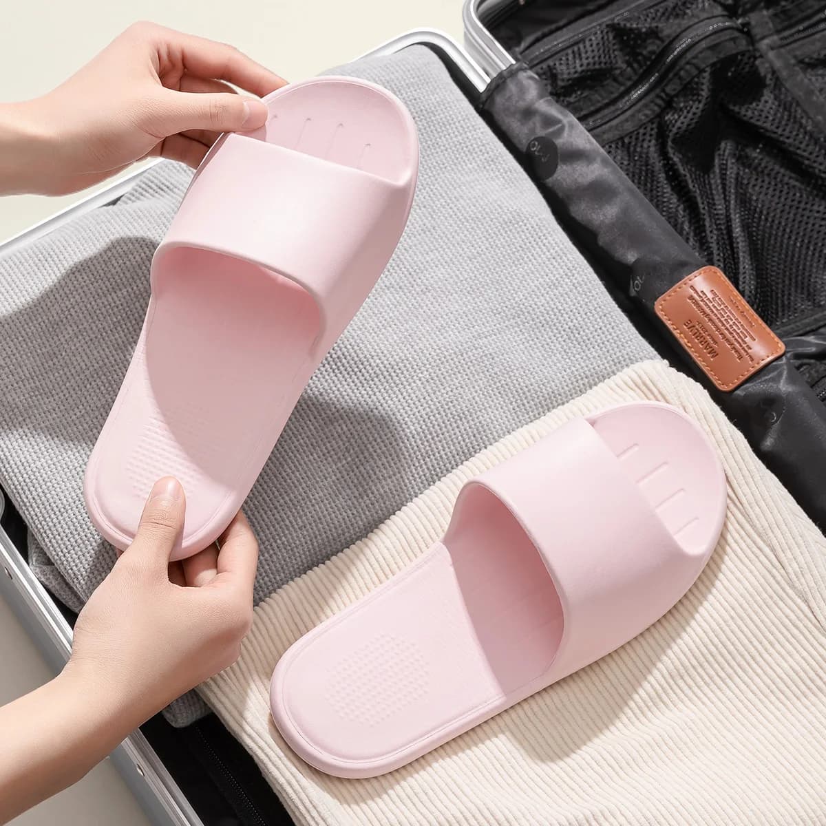 EVA Convenient Slippers Easy To Fold Travel Indoor Slippers Comfortable Light Casual Slippers — view 5