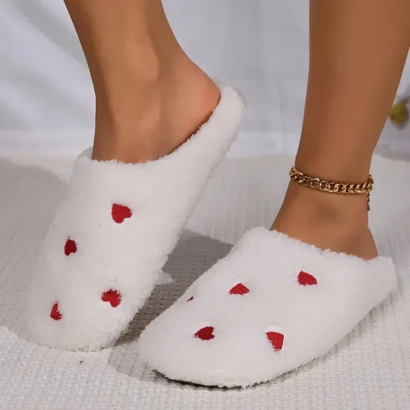 Winter Women's Heart-Shaped Slippers Love Mute Soft Sole Shoes Indoor Comfortable Cute Silent Carpet Light Living Room — view 5