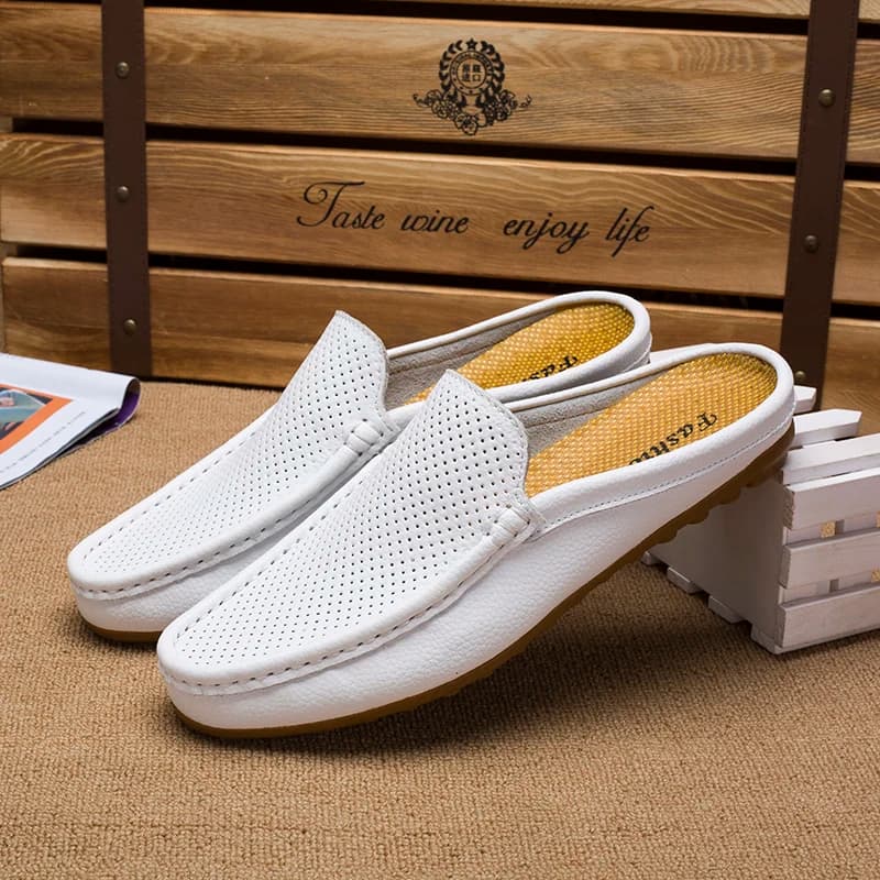 Summer Men Casual Loafers Fashion Breathable Genuine Leather Slippers Outdoor Light Mules Cool Half Shoes Italian Design Sandals