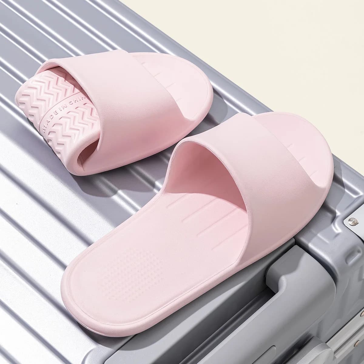 EVA Convenient Slippers Easy To Fold Travel Indoor Slippers Comfortable Light Casual Slippers — view 4
