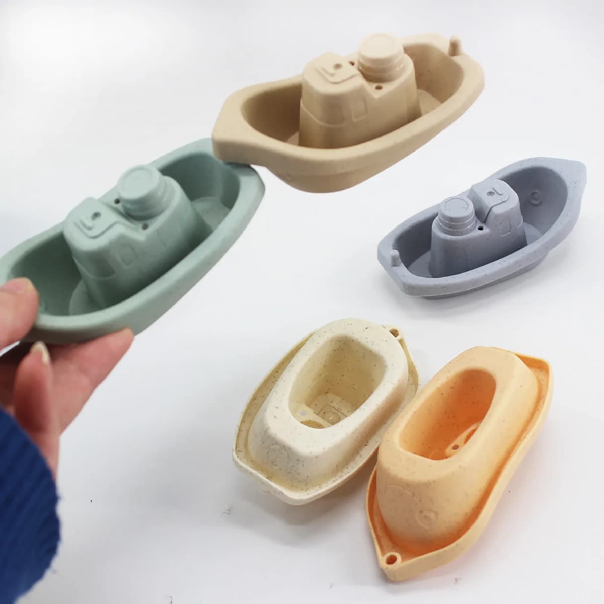 Bathroom stacked boat water toy, Bathroom bathing water play, Baby happy to play while bathing — view 5
