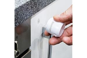 BABYGO® Magnetic Child Safety Cupboard Locks for Children 10 Locks, 2 Keys & 8 Free Corner Protectors Baby Proofing Kitchen Cabinets & Drawers Easy 30 Second (White, Child Safety Locks)