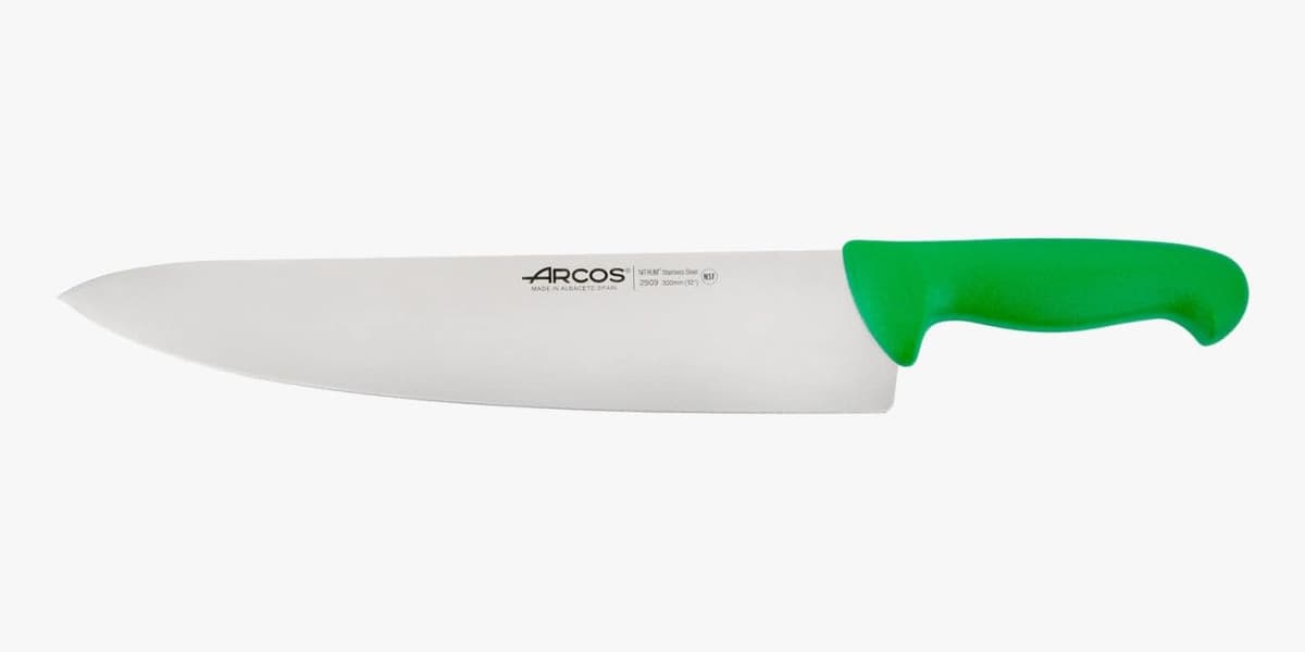 Arcos Serie 2900 - Cuchillo Santoku con Alveolos - Hoja de Acero Inoxidable Nitrum de 180 mm - Mango inyectado en Polipropileno Color Rojo — view 35