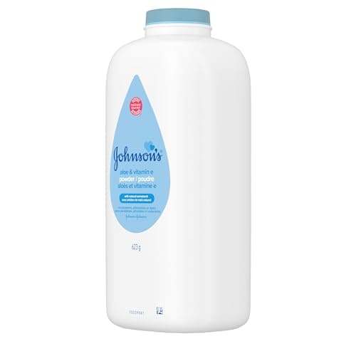 Johnson's Baby Powder with Naturally Derived Cornstarch, Aloe & Vitamin E – Hypoallergenic for Delicate Skin, Free of Parabens & Dyes, Gentle Care for Babies & Adults, 623 Grams — view 3