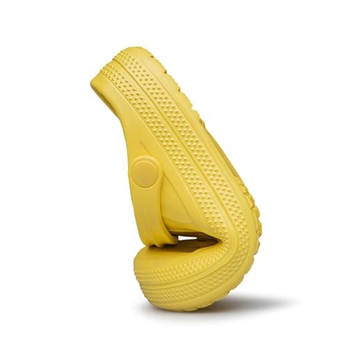 DDFOX Kid's Garden Clogs Cute Slides Sandals Beach Slipper Indoor Outdoor-Friendly Comfy Lightweight Yellow — view 4