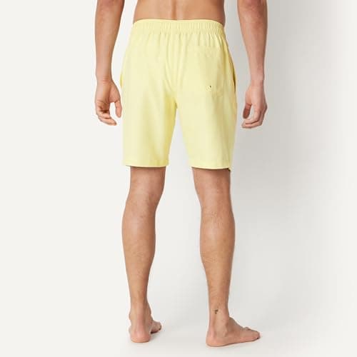 Amazon Essentials Men's Men's 9" Quick-Dry Lightweight Breathable Swim Trunk with Mesh Liner, Light Yellow, Large