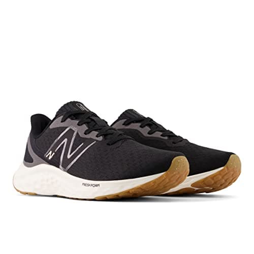 New Balance Women's Fresh Foam Arishi V4 Running Shoe, Black/Light Gold Metallic/Gum 2, 8 Wide US — view 3