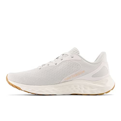New Balance Women's Fresh Foam Arishi V4 Running Shoe, Summer Fog/Nimbus Cloud/Light Gold Metallic, 8 — view 3