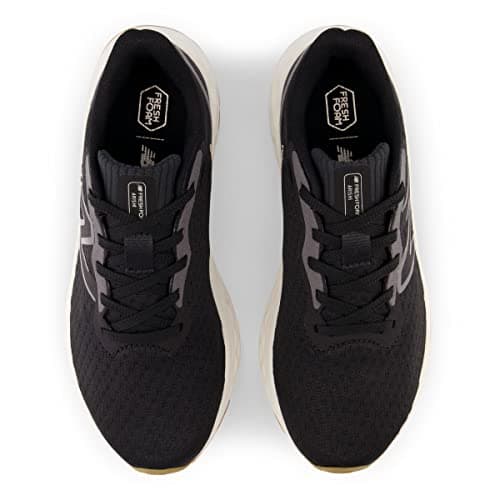 New Balance Women's Fresh Foam Arishi V4 Running Shoe, Black/Light Gold Metallic/Gum 2, 8 Wide US — view 5