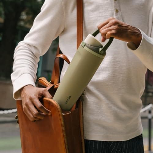 Owala FreeSip Sway Insulated Stainless Steel Water Bottle with Two-Way Spout, Built-In Straw and Bucket Handle, Made for Travel, School, and Sports, 30oz, BPA Free, Leak Proof, Denim — view 5
