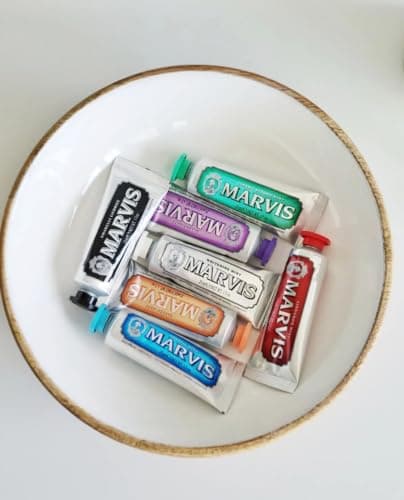 Marvis Whitening Mint Toothpaste, 3.8 Ounce (Pack of 1) — view 6
