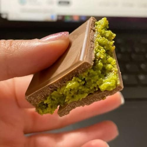 Viral Dubai Chocolate Bar - 6.70 Oz - Pistachio & Crispy Kadayif Bar with Belgian Milk Chocolate – Gourmet Gift — view 2