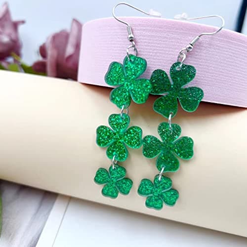 St. Patrick's Day Earrings for Women,Irish Shamrock Acrylic Dangle Earrings, Green Hat Clover Horseshoe Drop Earrings for Irish Festival (C) — view 5