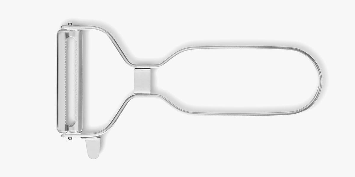 ARCOS Pelador Profesional 130mm en Acero Inoxidable Cromado para Pelar Frutas y Verduras. Utensilio de Cocina para Cortes Finos. Gadget Chef con Diseño Ergonómico. Color Plata — view 9