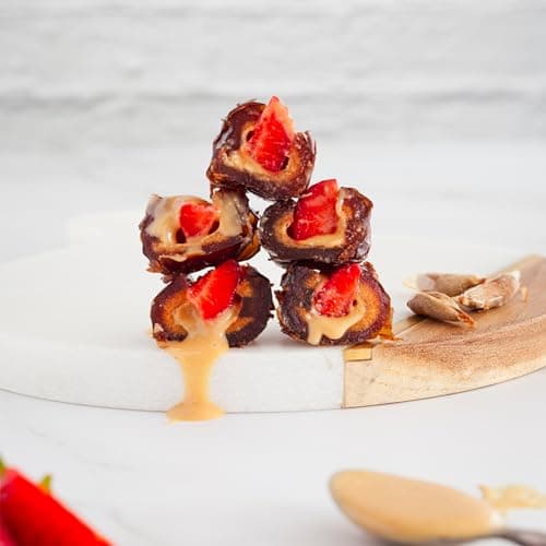 Yupik Pitted Dates, 1 kg, Gluten-Free, Kosher, Vegan, Whole Dried Fruits, No Pits, No Added Sugar, Sulphite-Free, Source of Fiber, Healthy Snacks, Ideal for Baking, Topping & Blended Drinks — view 6