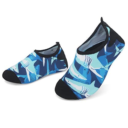 JIASUQI Kids Lightweight Water Skin Walking Shoes Aqua Socks for Pool Swim Surf Water Aerobics Shark, 13-13.5 M US Little Kid