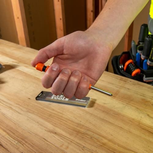 Klein Tools 86501 Skribes 2.8 mm Mechanical Carpenter Pencil with Built-In Sharpener, 4 Refills, and Deep Hole Marking for Woodworking and Construction — view 5