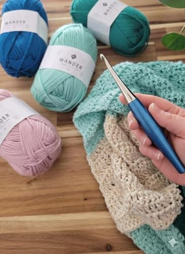 Furls Crochet Hook, Odyssey Blue, Nickel Plated Tip for Effortless Glide, Ergonomic Handle Crochet Hooks 7" (Odyssey Blue, M - 8.00MM) — view 2