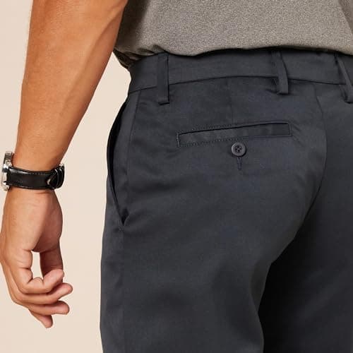 Amazon Essentials Men's Slim-Fit All-Day Stretch Golf Pant, Navy, 33W x 30L — view 4