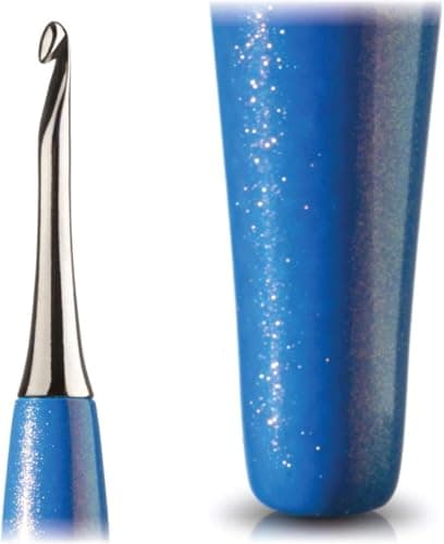 Furls Crochet Hook, Odyssey Blue, Nickel Plated Tip for Effortless Glide, Ergonomic Handle Crochet Hooks 7" (Odyssey Blue, M - 8.00MM) — view 3