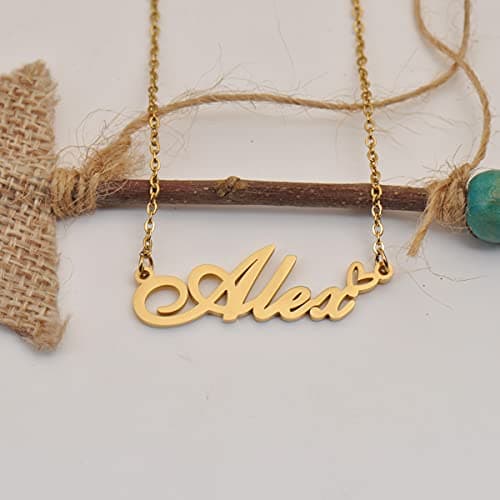 HUAN XUN Isabella Necklace for Women Stainless Steel Gold Heart Pendant — view 2