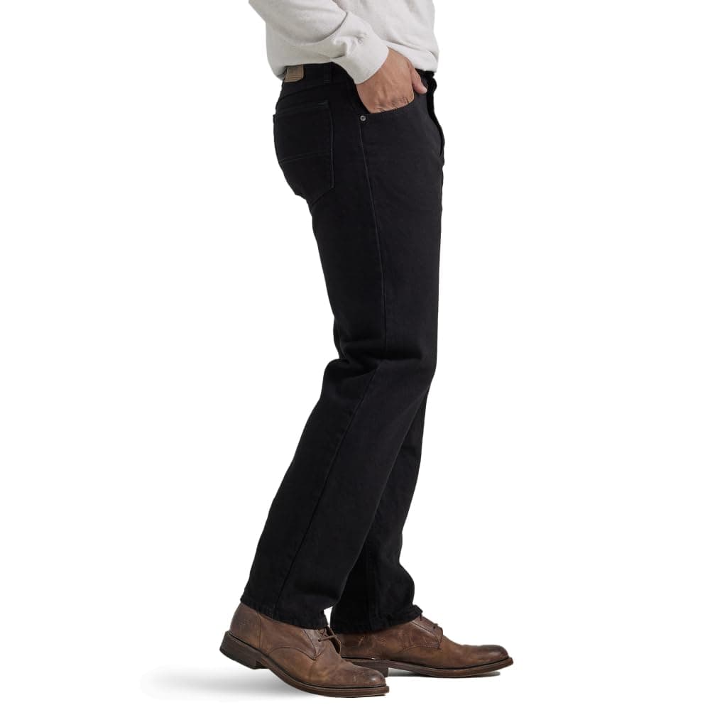 Wrangler Authentics Men's Classic 5-Pocket Relaxed Fit Flex Jean — view 3