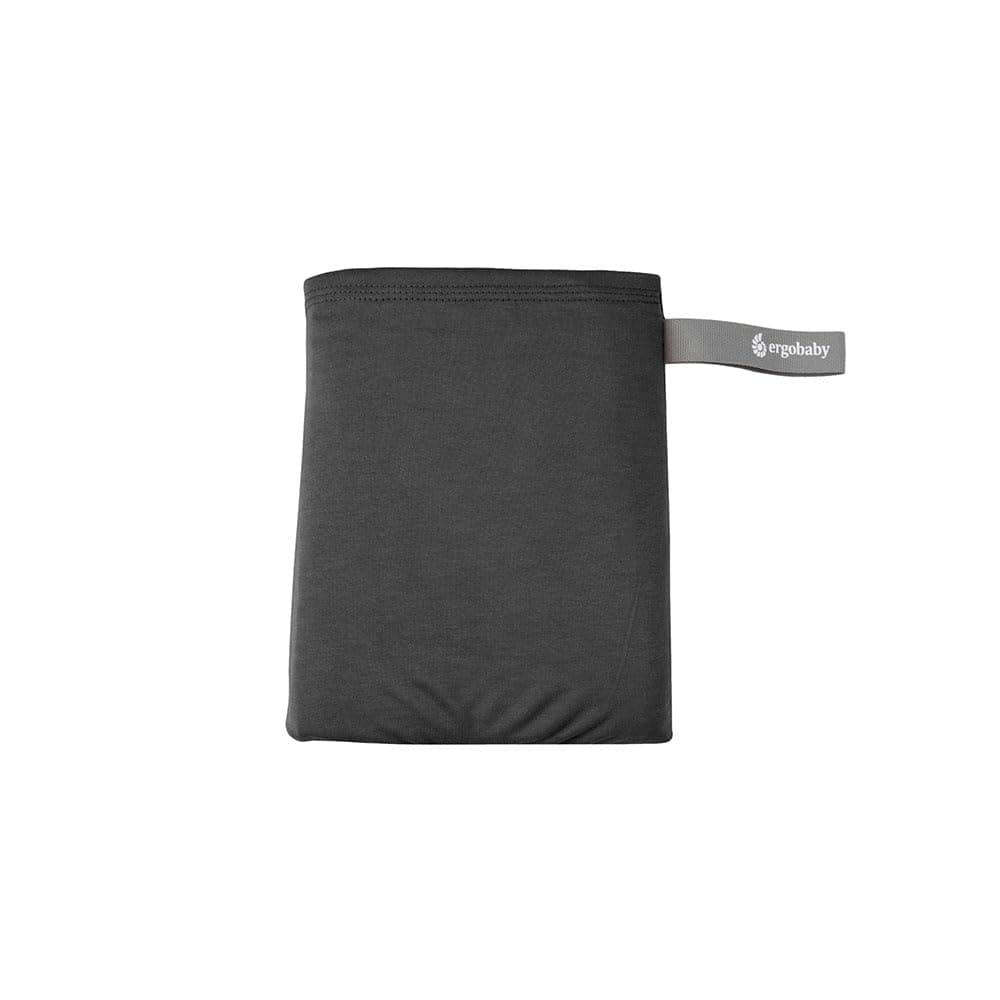 Ergobaby Fular portabebés para recién nacidos desde el nacimiento hasta los 11,3 kg, fular Aura Mesh de poliéster reciclado y elastano, elástico y transpirable, fular unisex, Azul (Twilight Navy) — view 4