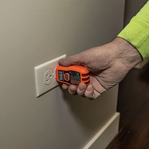 Klein Tools ET310 AC Circuit Breaker Finder, Electric and Voltage Tester with Integrated GFCI Outlet Tester — view 4
