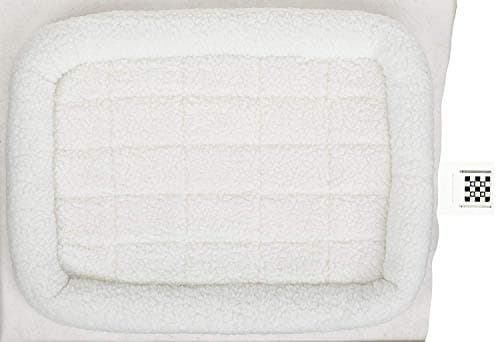 MidWest Homes for Pets 74.4cm x 56.5cm x 7.5cm White Fleece Dog Bed, Comfortable Bolster Dog Bed, Fits a 76.2cm Long Dog Crate, Easy Maintenance Machine Wash and Dry, White, Model 40230 — view 5