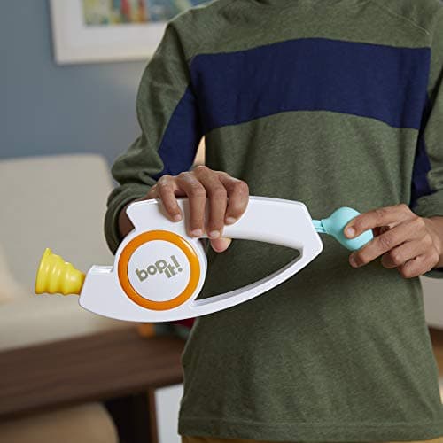 Hasbro Gaming Bop It! Electronic Game for Kids Ages 8 and up, Kids Games for 1 or More Players, Board Games for Kids, Kids Gifts — view 2