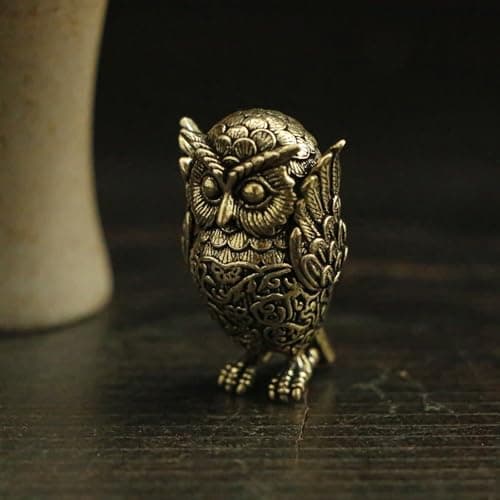 1Pc Antique Owl Figurine Brass Owl Ornament Metal Bird Animal Miniature Ornament for Tea Pet Home Office Desk Decoration — view 3
