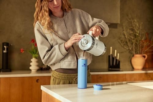 Stanley AeroLight Transit Bottle 16 oz | Locking Drink Through Lid | Leak Resistant Water Bottle or Coffee Travel Mug | Lightweight Insulated Stainless Steel | BPA-Free | Rose Quartz — view 5