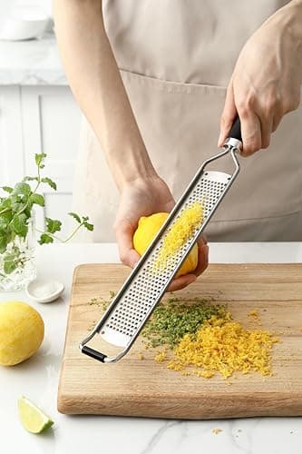 Spring Chef Stainless Steel Lemon Zester Grater with Handle - Garlic, Cheese, Parmesan, Nutmeg, Lime, Ginger Grater - Heavy Duty Kitchen Tool - Citrus Zester with Blade Cover - Fine Shred - Black — view 7
