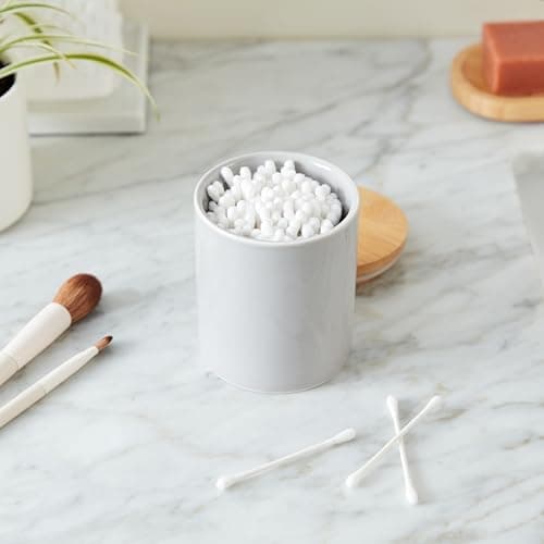 Amazon Basics Double-Tipped Cotton Swabs for Personal Hygiene and Baby Care, Cotton, Versatile, Baby Safe, 500 Count — view 4