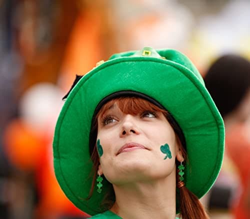 St. Patrick's Day Earrings for Women,Irish Shamrock Acrylic Dangle Earrings, Green Hat Clover Horseshoe Drop Earrings for Irish Festival (C) — view 2