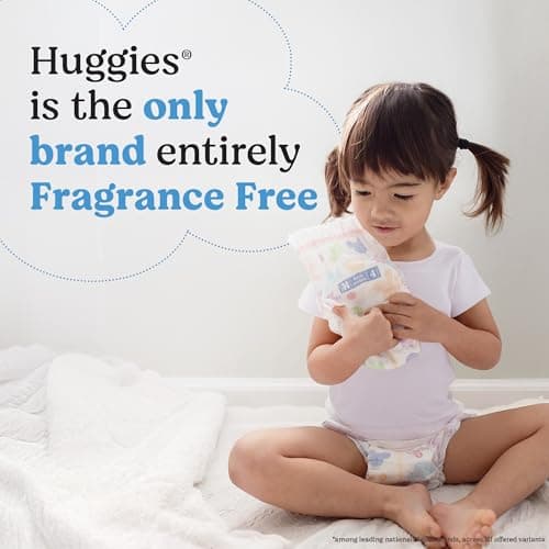 Huggies Size 1 Diapers, Snug & Dry Newborn Diapers, Size 1 (8-14 lbs), 44 Count, Packaging May Vary — view 6