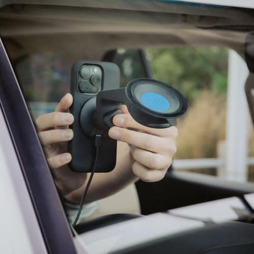 Quad Lock Windscreen/Dashboard Suction Car Mount Phone Holder — view 2