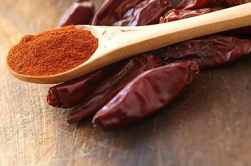 Club House Ground Cayenne Pepper, Kosher, Zesty, Vibrant & Flavourful Heat, Vivid Red Colour & Balanced Flavour, Great for Korean, Mexican & Indian Cuisines, 450g — view 5
