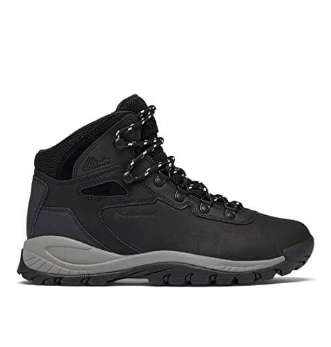 Columbia Women's Newton Ridge Plus, Black/Chalk, 8.5 — view 6