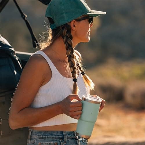 YETI Rambler 25 oz Straw Mug, Vacuum Insulated, Stainless Steel, Moon Dust