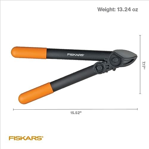 Fiskars 15-Inch PowerGear Loppers, Sharp Steel Blade Bush and Tree Trimmer, Cuts up to 1.25-Inch Diameter Branches, Rust Resistant and Lightweight Pruner, Yard Tools for Gardening — view 5