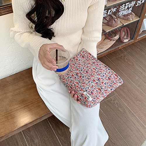 Makeup Bag for Women,Large Floral Cosmetic Bags Travel Toiletry Bag Organizer Zipper Storage Pouch,Beige Flowers — view 4