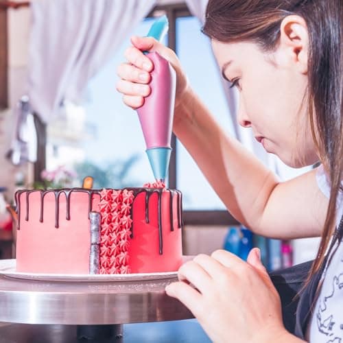 Riccle Piping Bags and Tips Set, 11.8 Inch 100 Anti Burst Piping Bags, 124 Pcs Cake Decorating Kit with 16 Piping Tips, 1 Reusable Pastry Bags, 3 Cake Scrapers, 2 Couplers, and 2 Icing Bags Ties — view 5