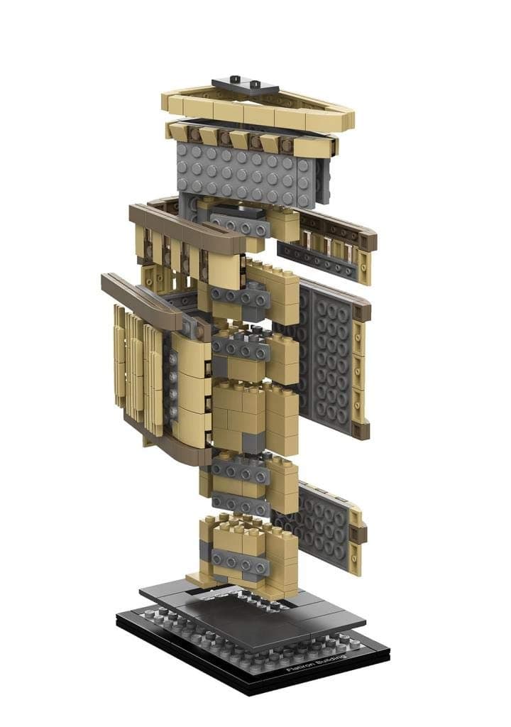 Lego Architecture Flatiron Building — view 3