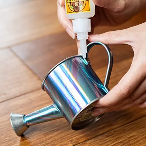Gorilla Super Glue Gel, Fast-Setting, Thick Formula with Anti-Clog Cap, Clear Cyanoacrylate, 0.53oz/15g, Pack of 1 — view 3