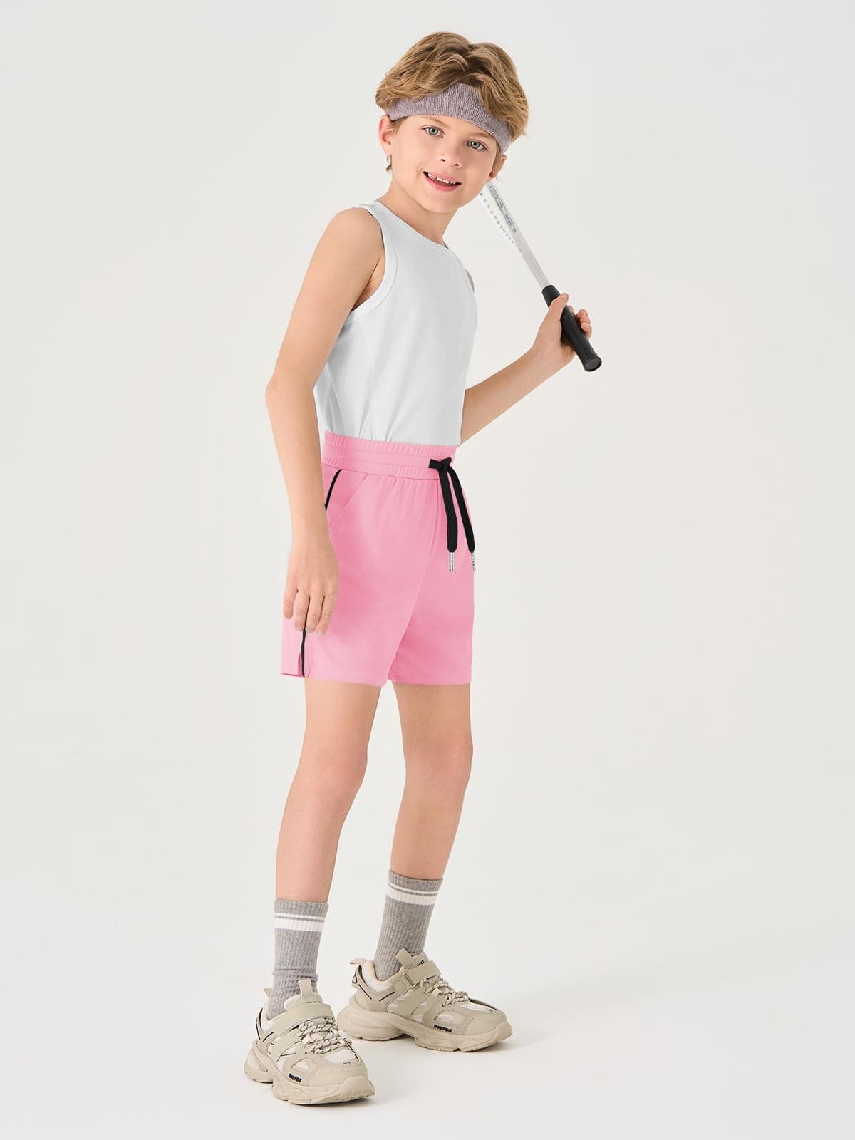 Haloumoning Pantalones cortos de verano para niño, pantalones cortos de deporte para niños, monocolor, secado rápido, ligeros, abertura lateral, pantalones de baloncesto con cintura elástica — view 3