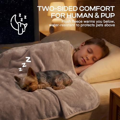 Luciphia Waterproof Pet Blanket, Washable Reversible Sherpa Fleece Throw — view 2