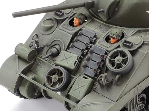 Tamiya 35190 1/35 U.S. Medium Tank M4 Sherman Plastic Model Kit — view 3